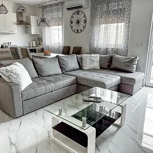 Brand New 2 Bed, 1 Bath , Zadar Croatia
